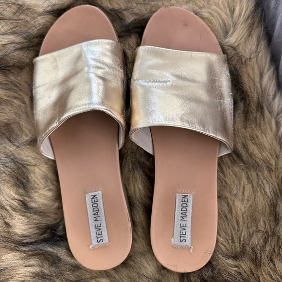 Steve Madden Metallic Gold Slide Sandals - Picture 1 of 6